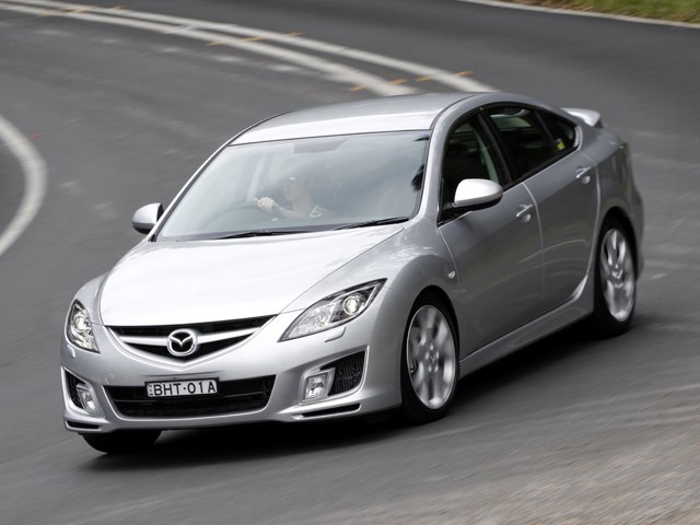 Mazda 6 / Atenza Hatchback photo 27