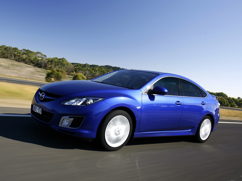 Mazda 6 / Atenza Hatchback photo 31