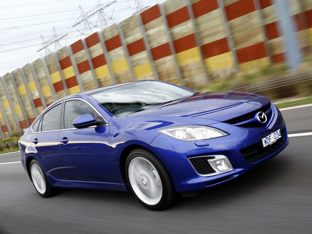 Mazda 6 / Atenza Hatchback photo 34