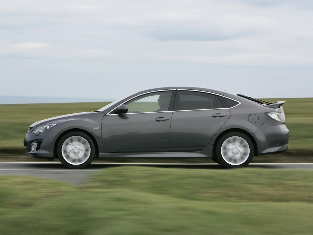 Mazda 6 / Atenza Hatchback photo 40