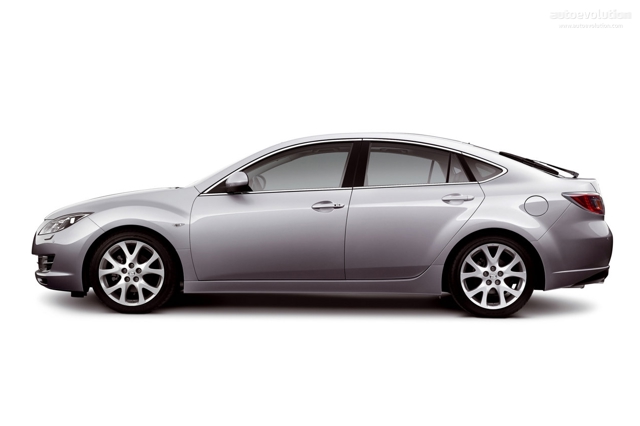 Mazda 6 / Atenza Hatchback photo 3