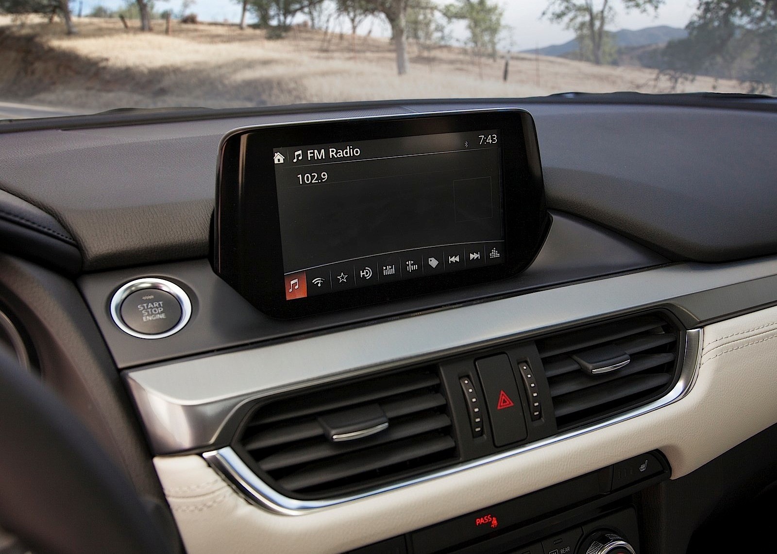 Mazda 6 / Atenza Sedan photo 50