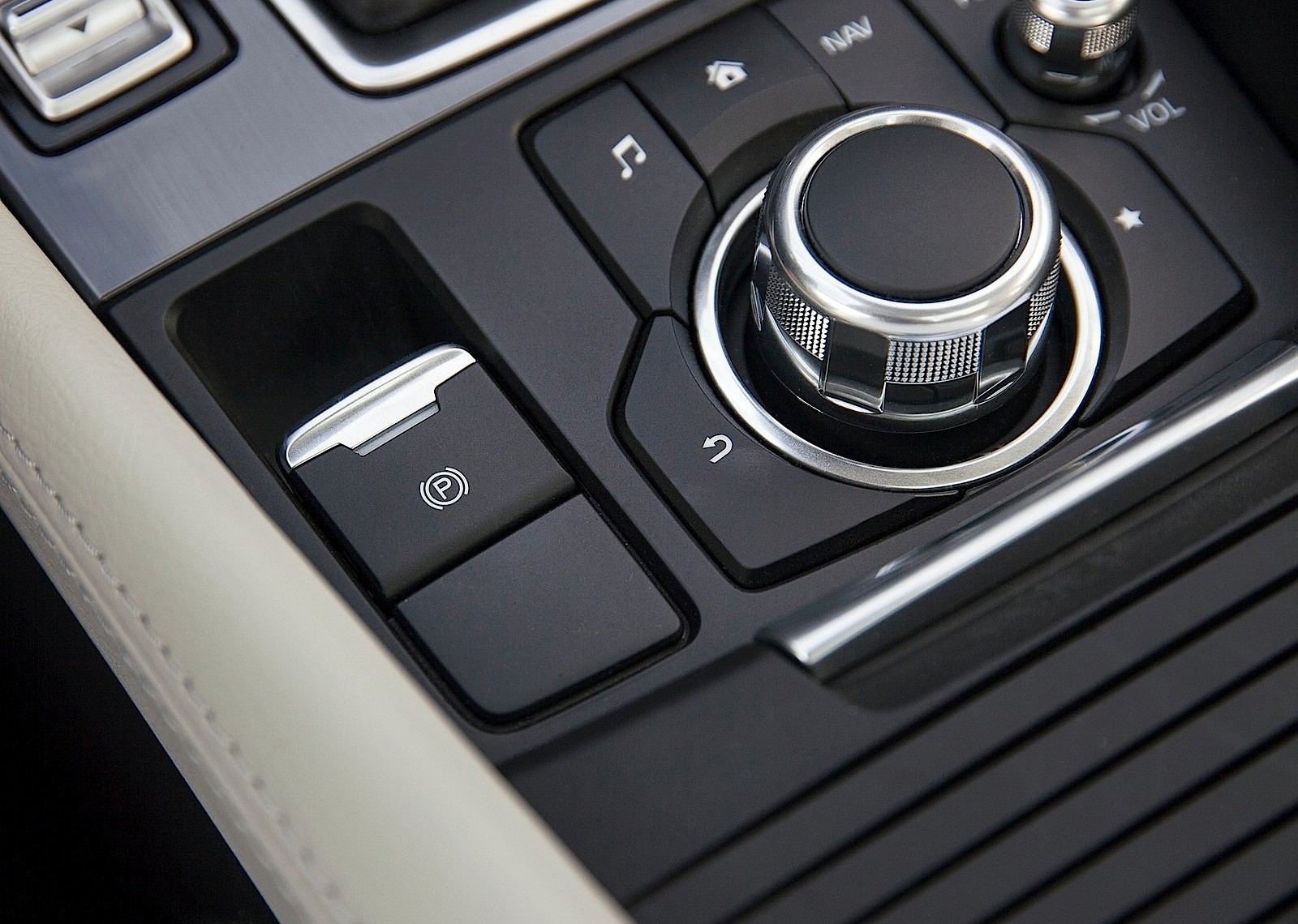 Mazda 6 / Atenza Sedan photo 51