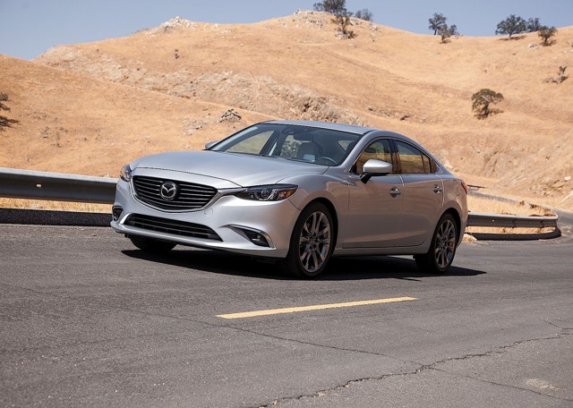 Mazda 6 / Atenza Sedan photo 12