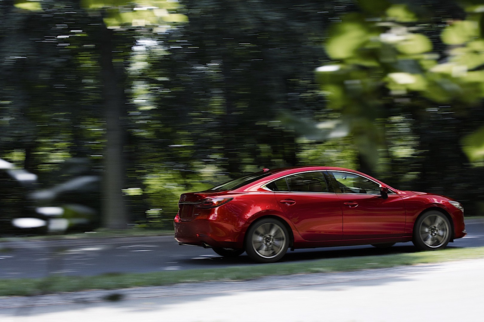 Mazda 6 / Atenza Sedan photo 10