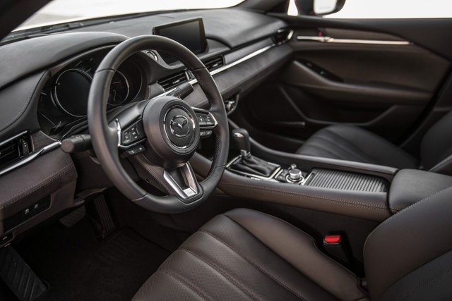 Mazda 6 / Atenza Sedan photo 39