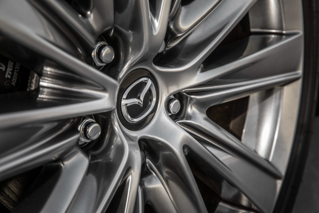 Mazda 6 / Atenza Sedan photo 13