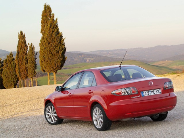 Mazda 6 / Atenza Sedan photo 17