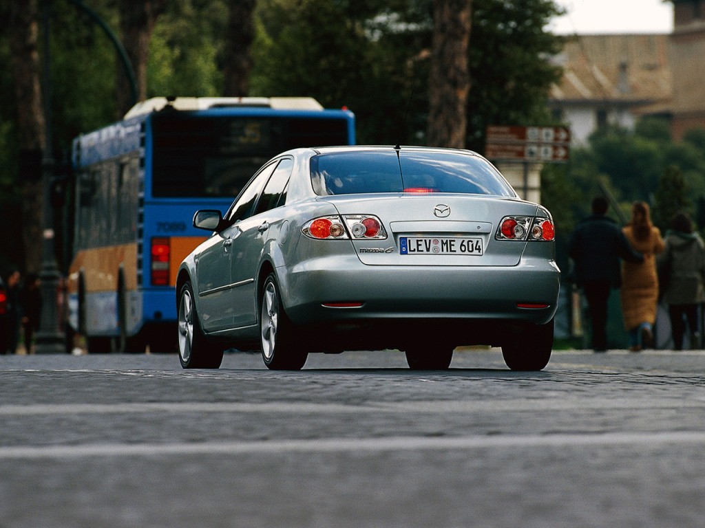 Mazda 6 / Atenza Sedan photo 18