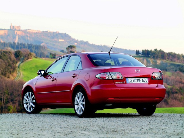 Mazda 6 / Atenza Sedan photo 16