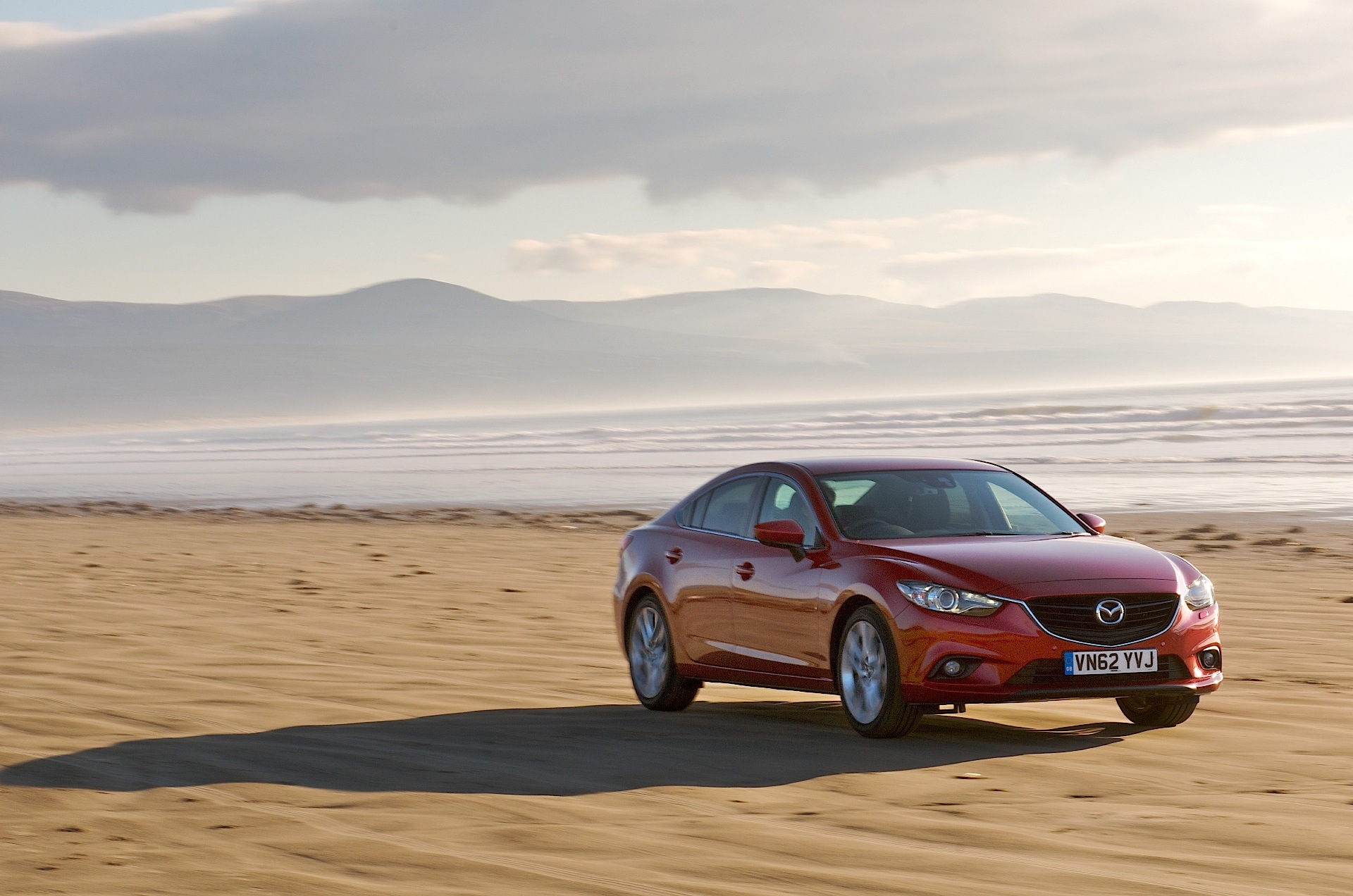 Mazda 6 / Atenza Sedan photo 12