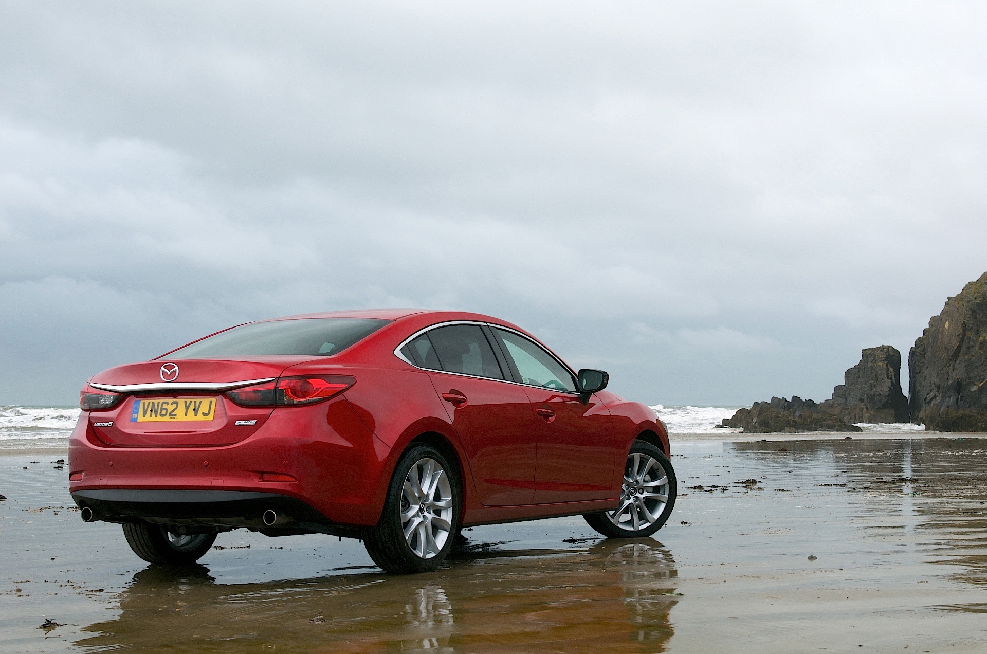 Mazda 6 / Atenza Sedan photo 14