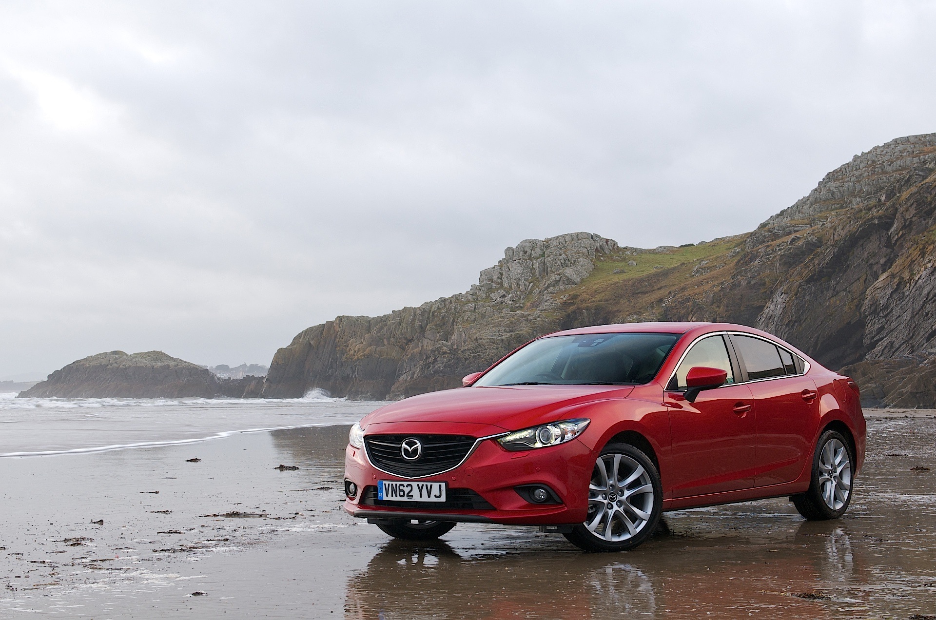 Mazda 6 / Atenza Sedan photo 15