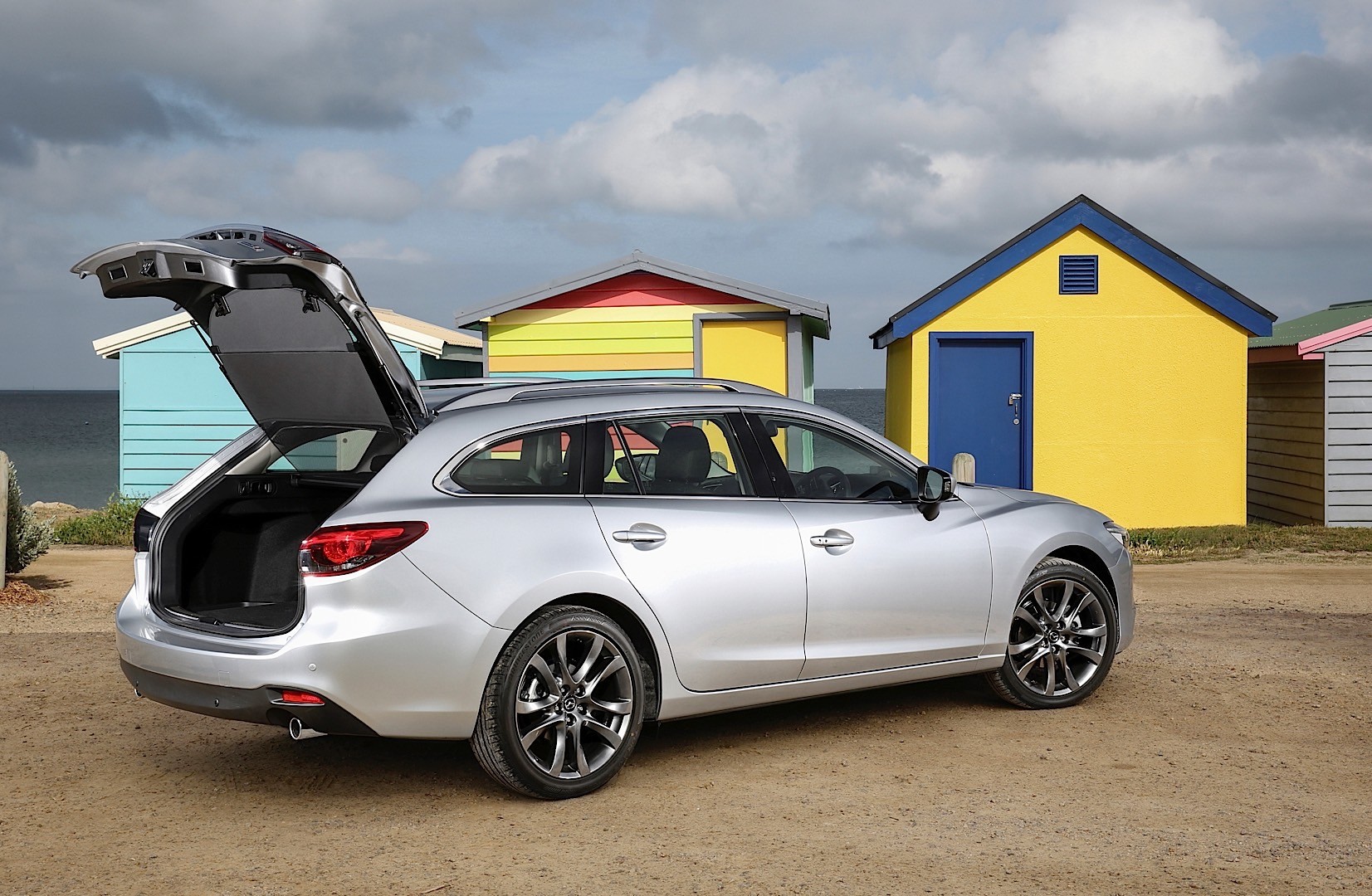 Mazda 6 / Atenza Wagon photo 7