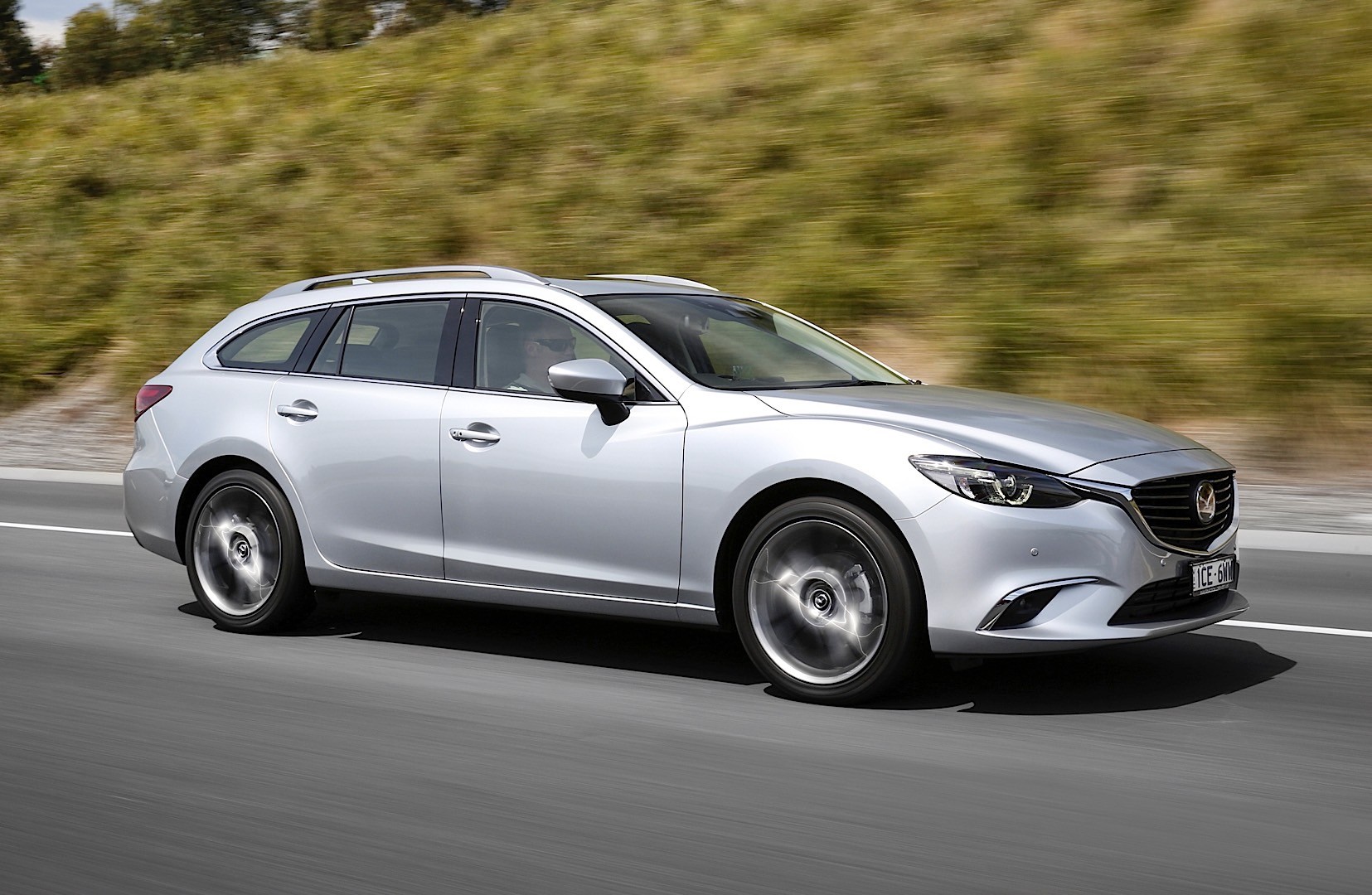 Mazda 6 / Atenza Wagon photo 9