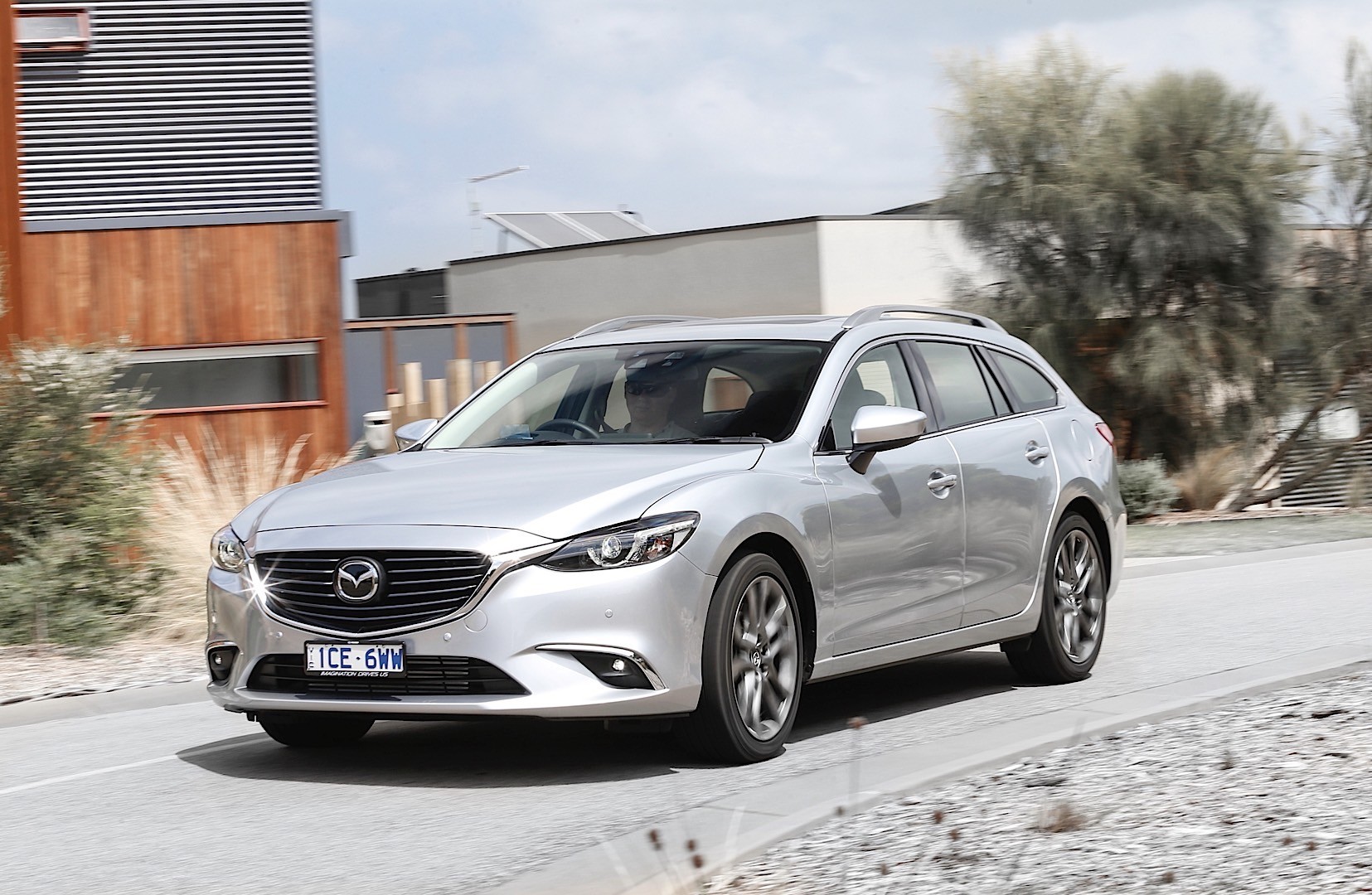 Mazda 6 / Atenza Wagon photo 11