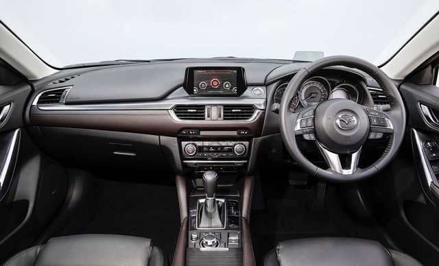 Mazda 6 / Atenza Wagon photo 44