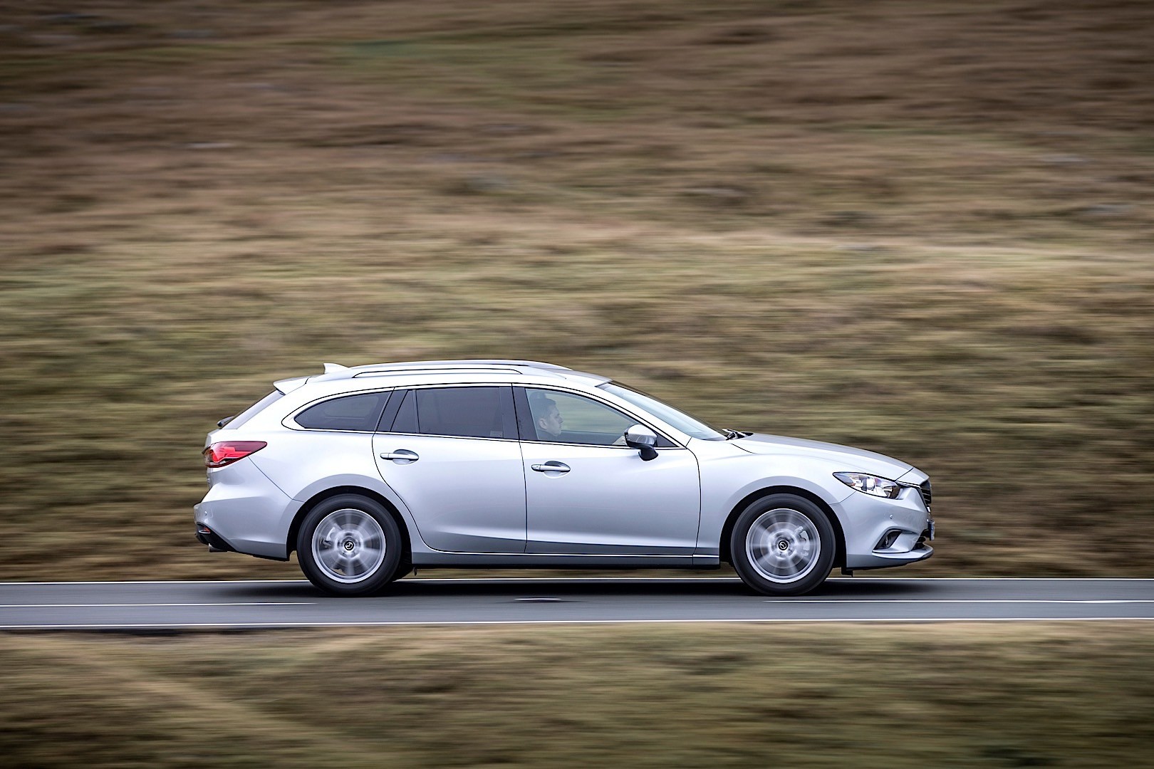 Mazda 6 / Atenza Wagon photo 16