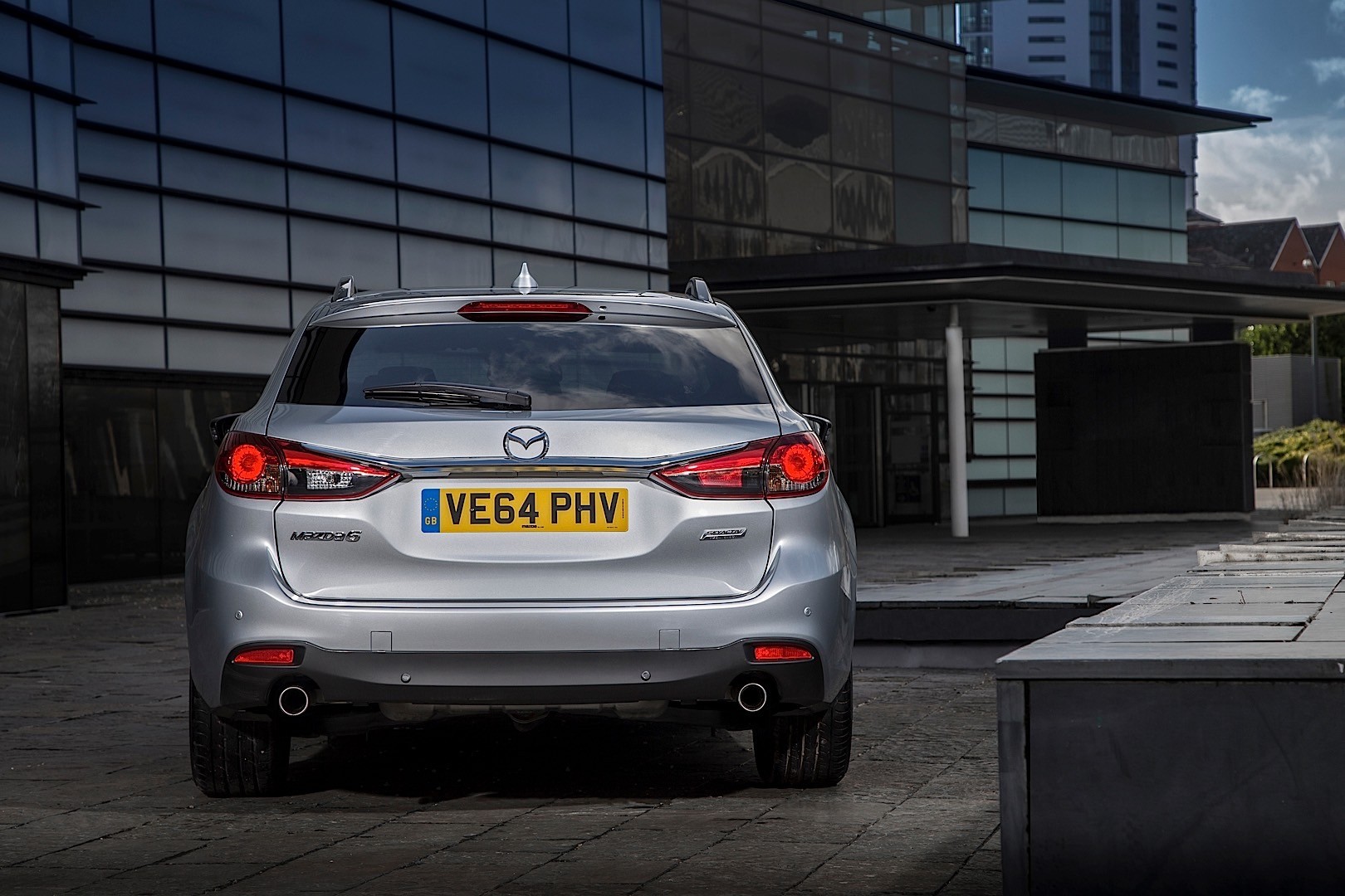 Mazda 6 / Atenza Wagon photo 22