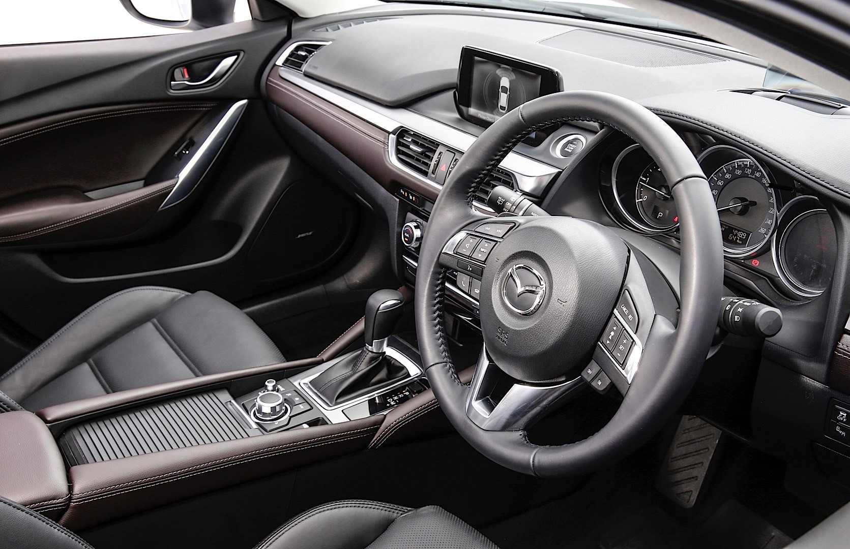 Mazda 6 / Atenza Wagon photo 45