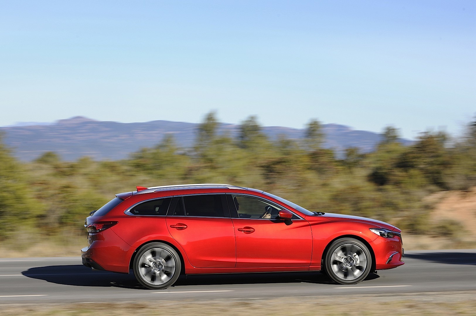 Mazda 6 / Atenza Wagon photo 35