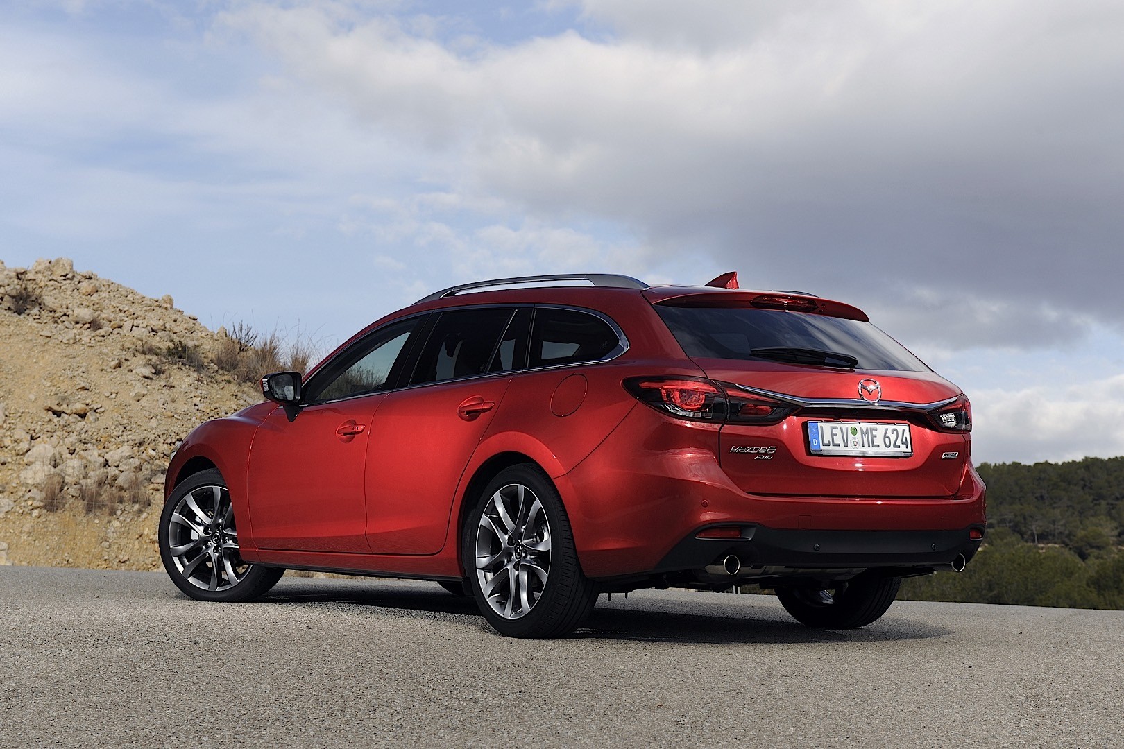 Mazda 6 / Atenza Wagon photo 36