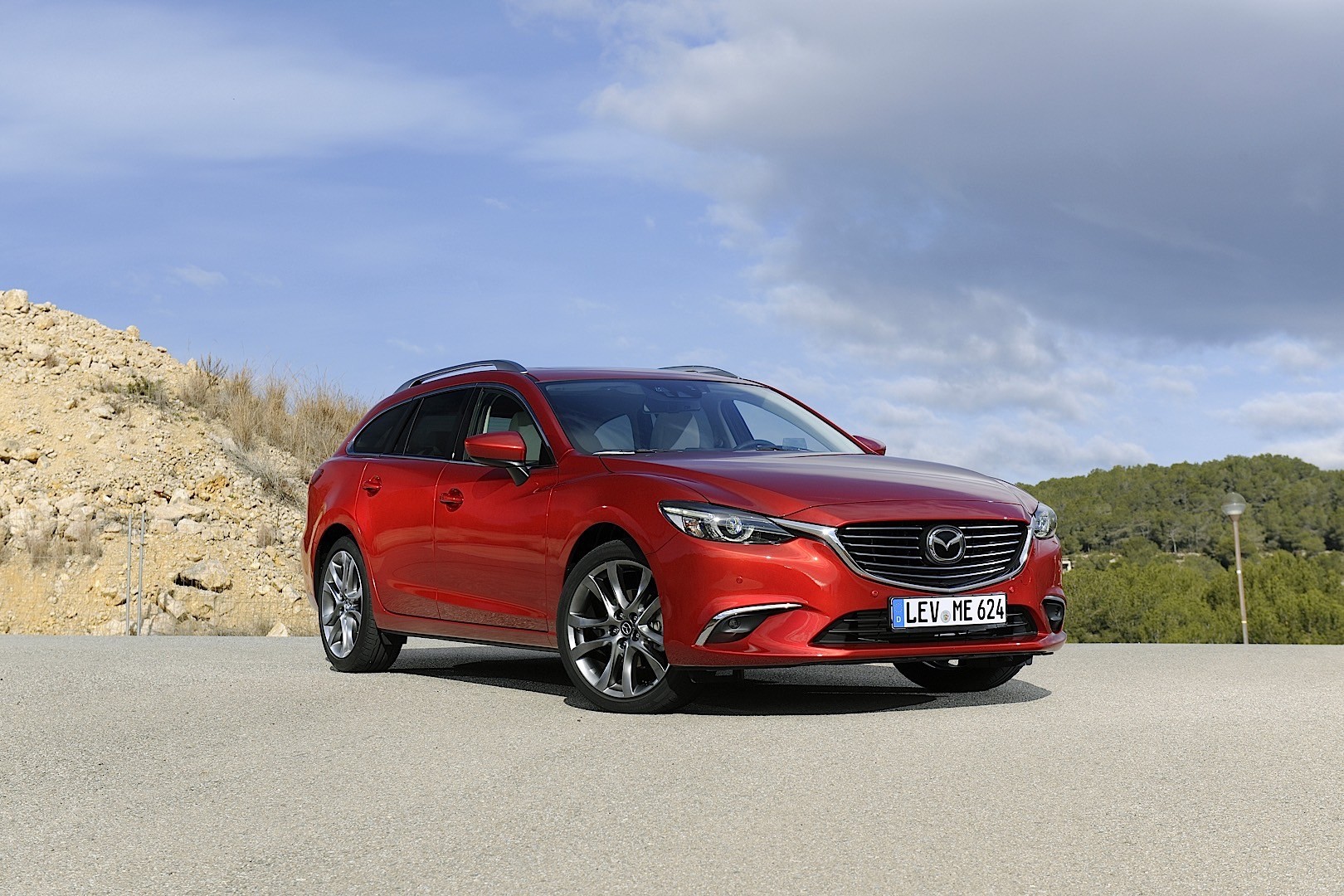 Mazda 6 / Atenza Wagon photo 38