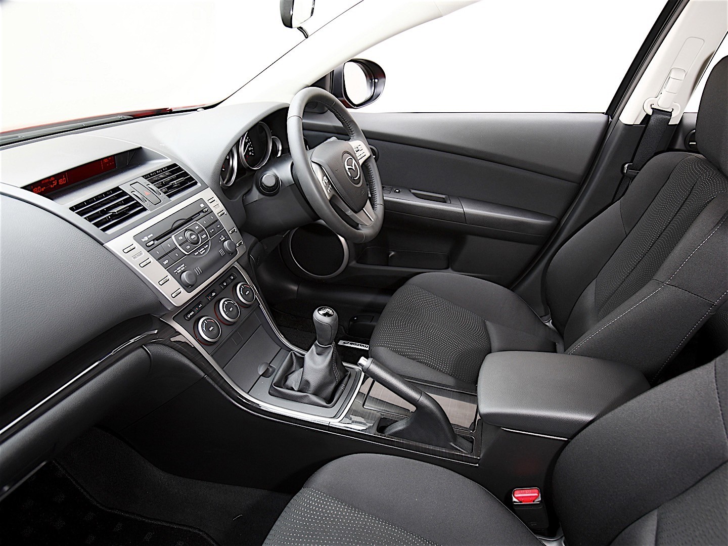 Mazda 6 / Atenza Wagon photo 79