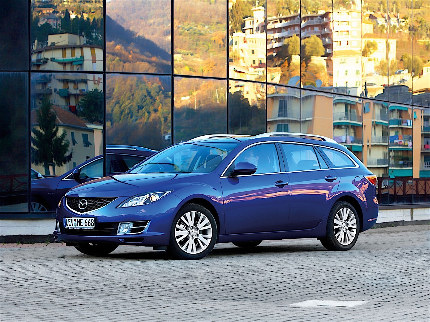 Mazda 6 / Atenza Wagon photo 22