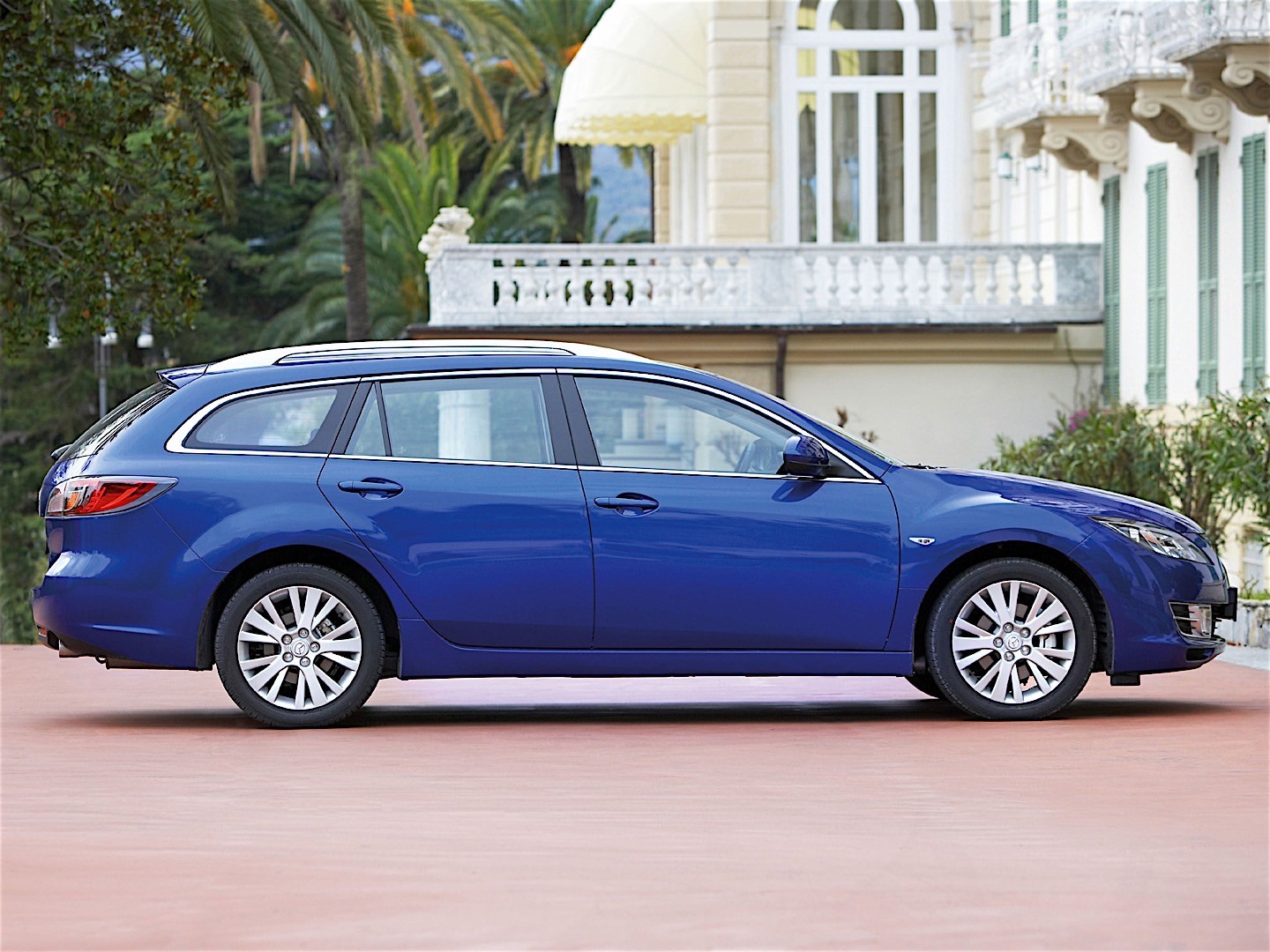 Mazda 6 / Atenza Wagon photo 26