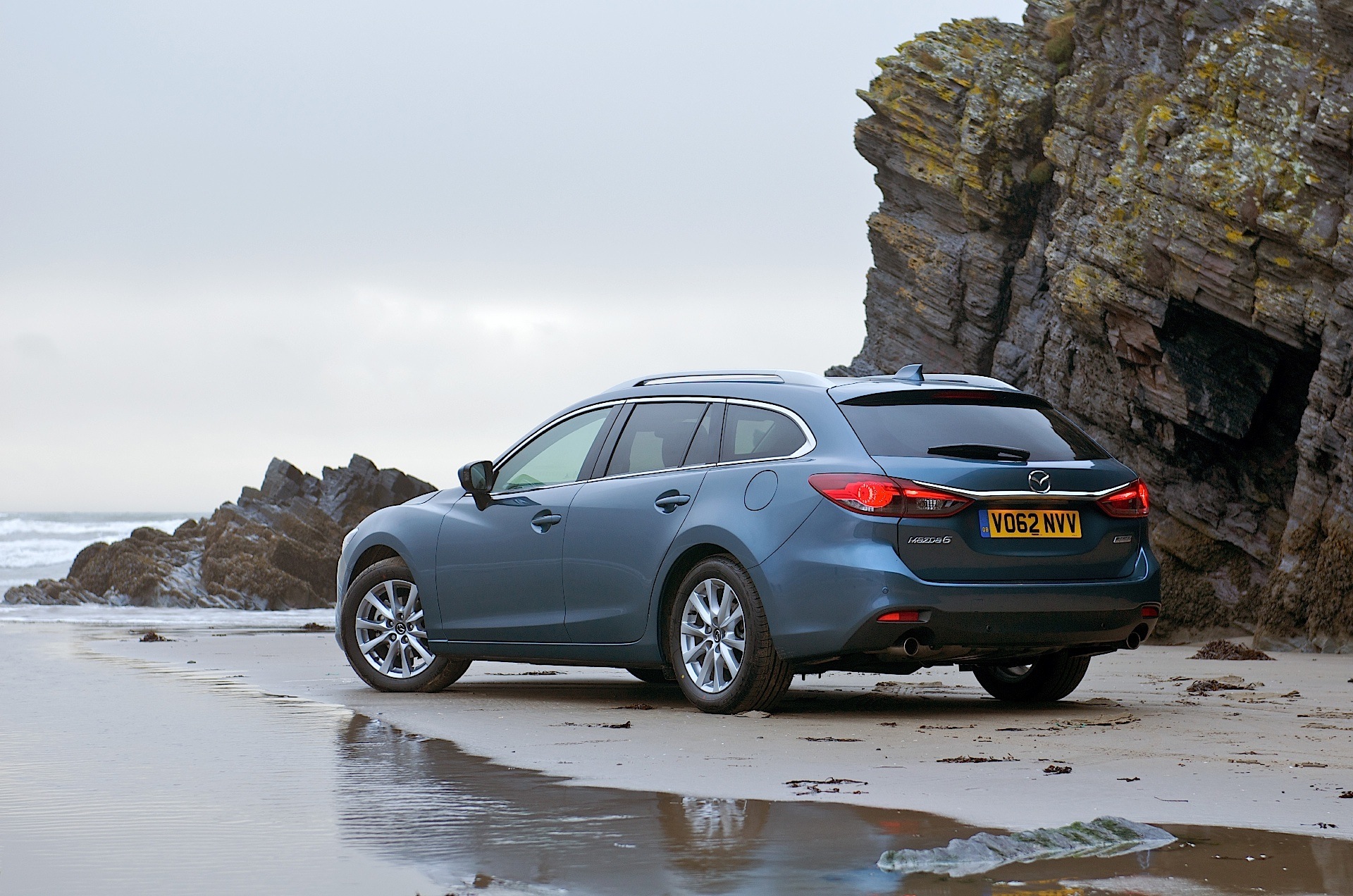 Mazda 6 / Atenza Wagon photo 9