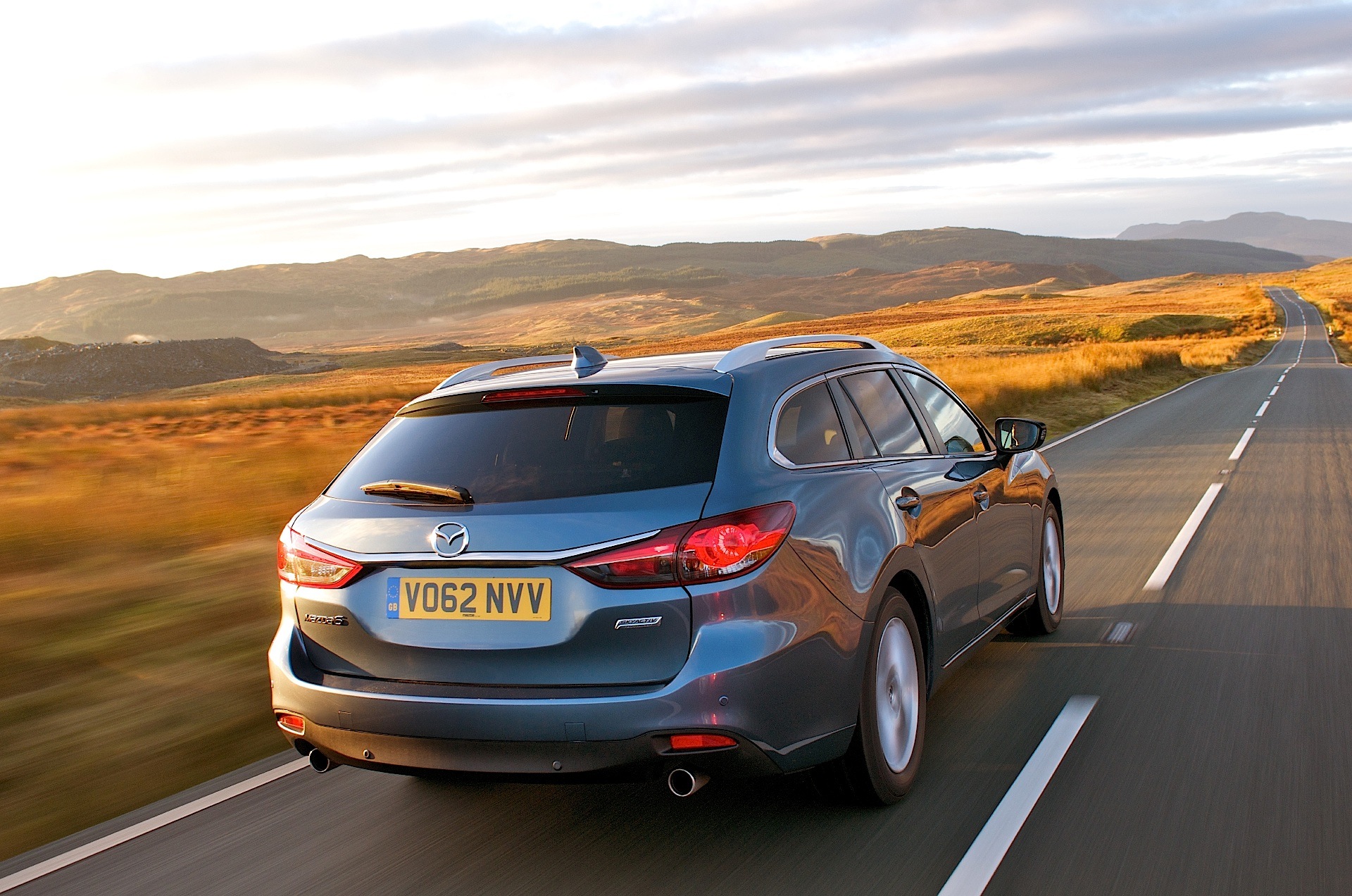 Mazda 6 / Atenza Wagon photo 11