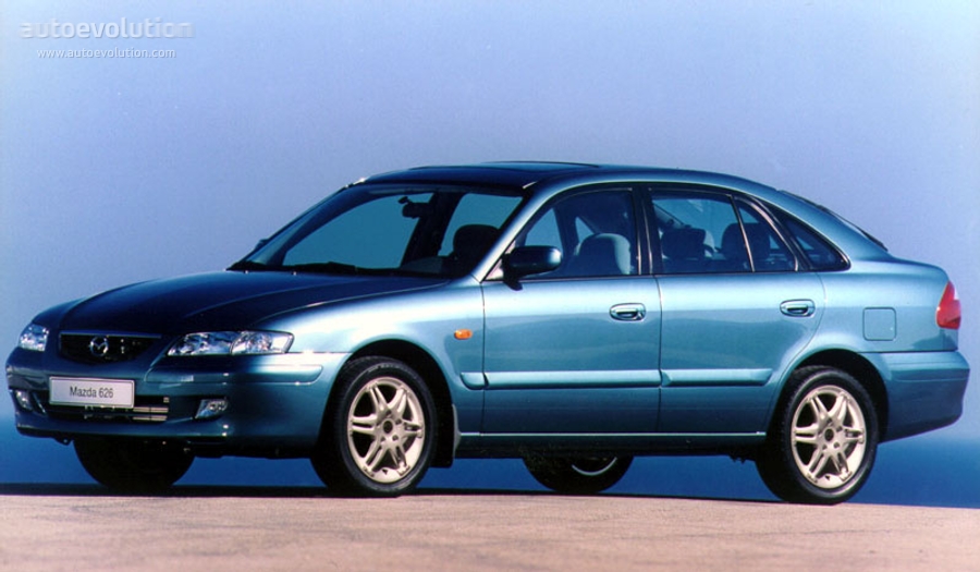 Mazda 626 Hatchback photo 4