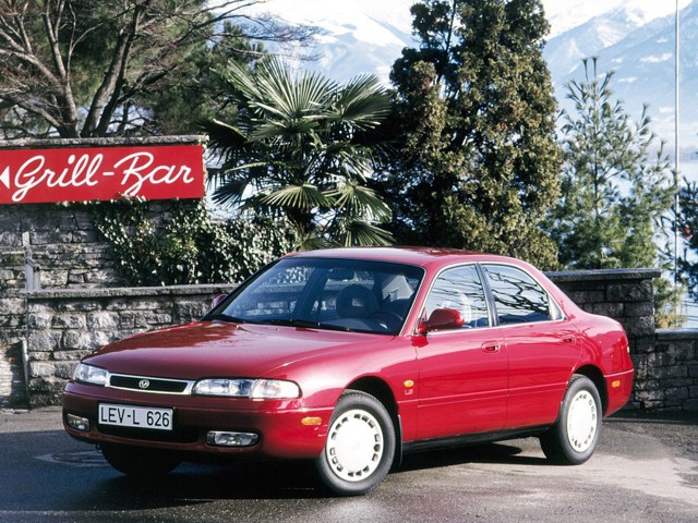 Mazda 626 Sedan foto 3
