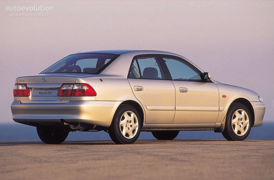 Mazda 626 Sedan photo 4