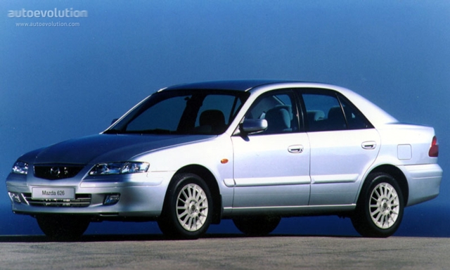 Mazda 626 Sedan Foto 3