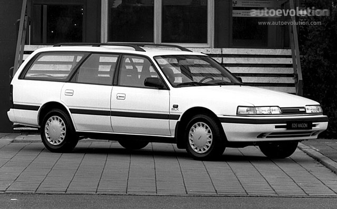 Mazda 626 Station Wagon photo 2