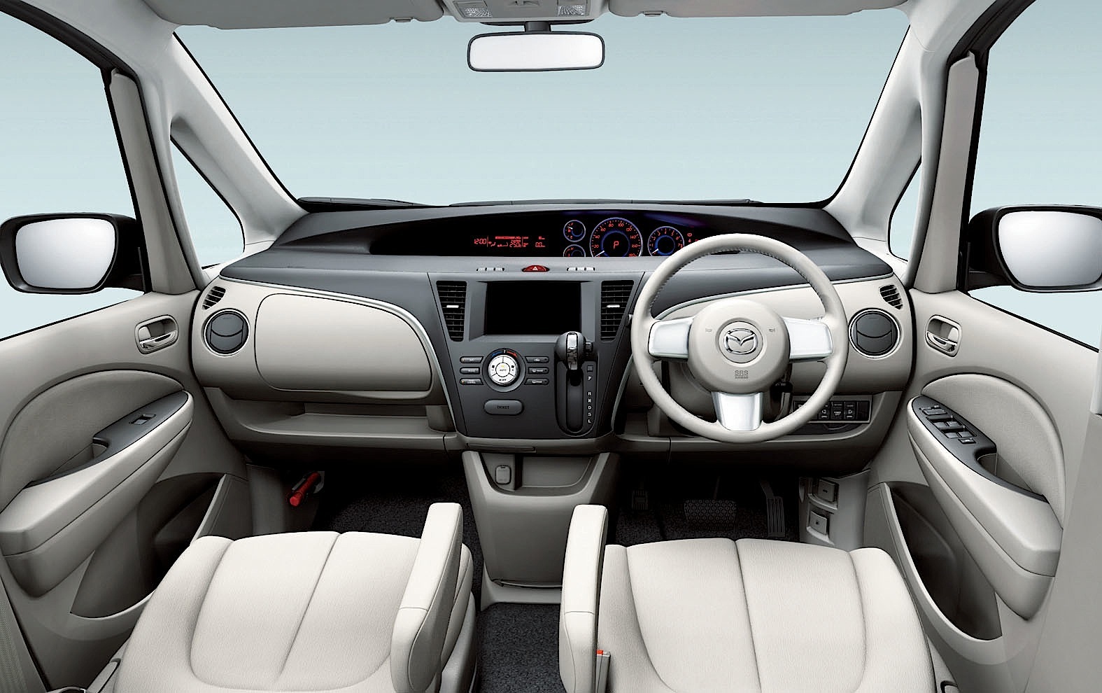 Mazda Biante photo 34