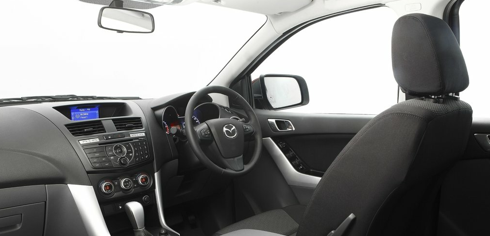 Mazda Bt-50 photo 32