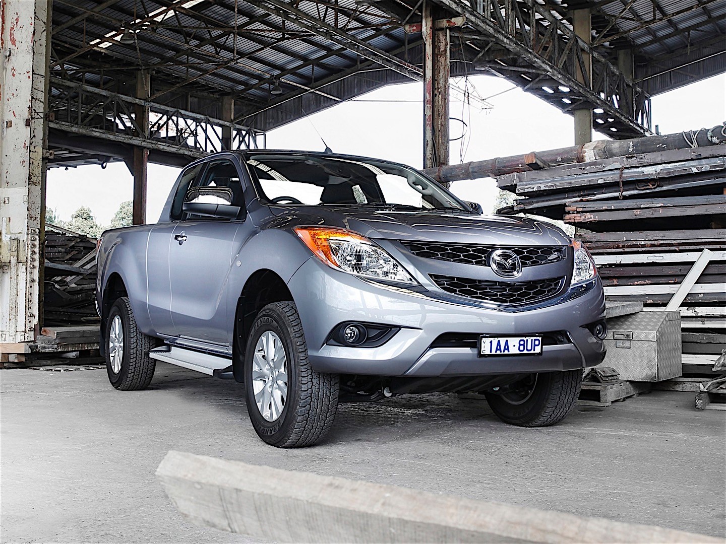 Mazda Bt-50 photo 3