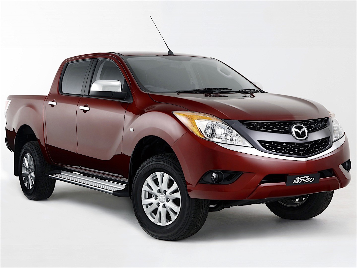 Mazda Bt-50 photo 4