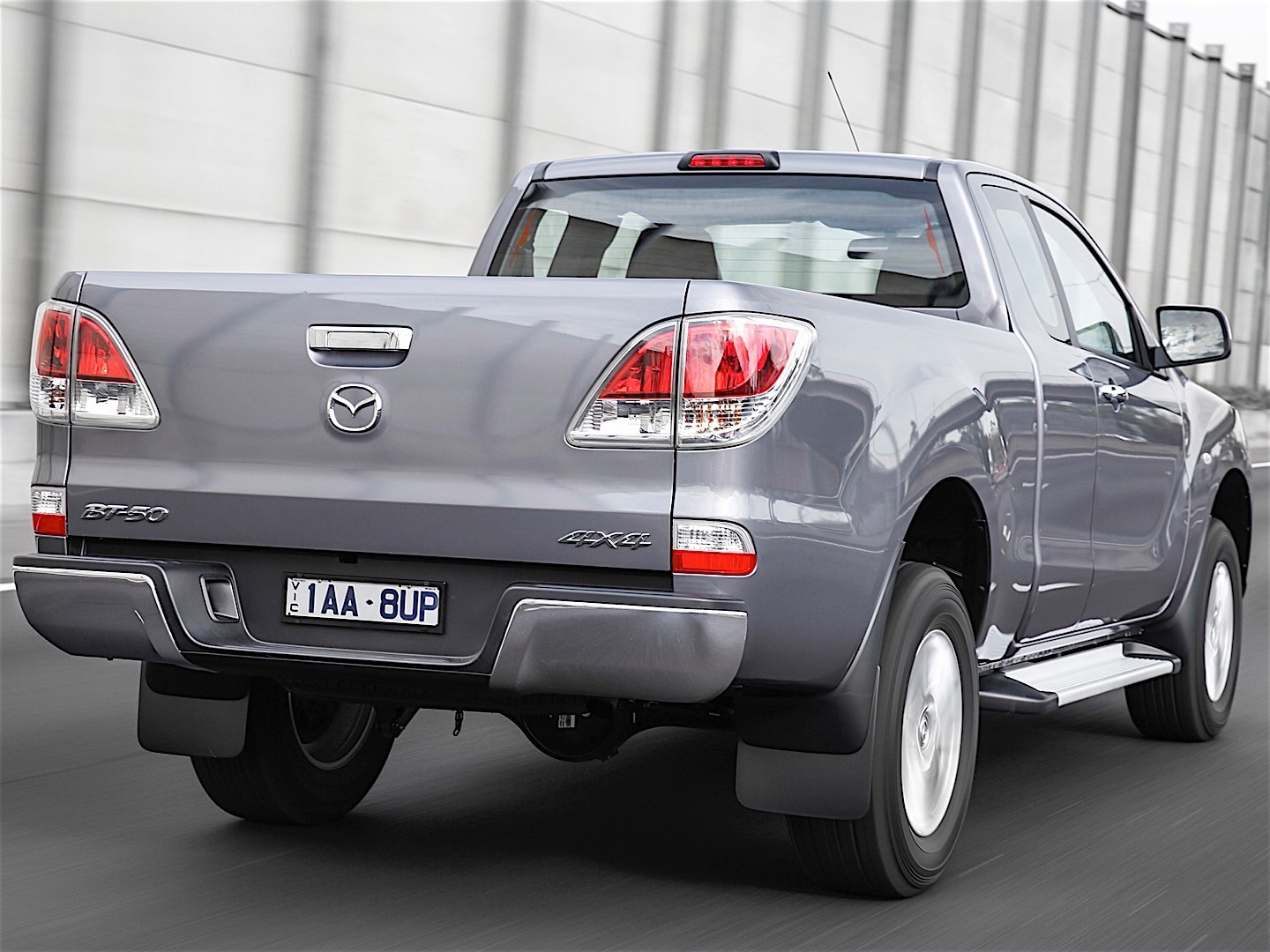 Mazda Bt-50 photo 8
