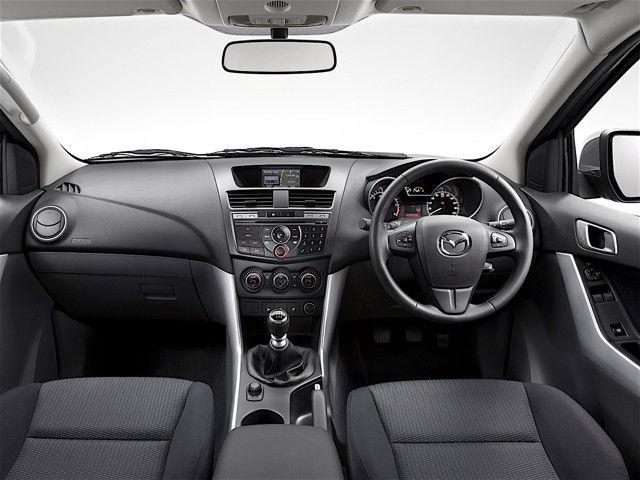 Mazda Bt-50 photo 42