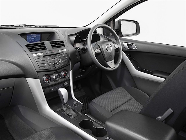 Mazda Bt-50 photo 43