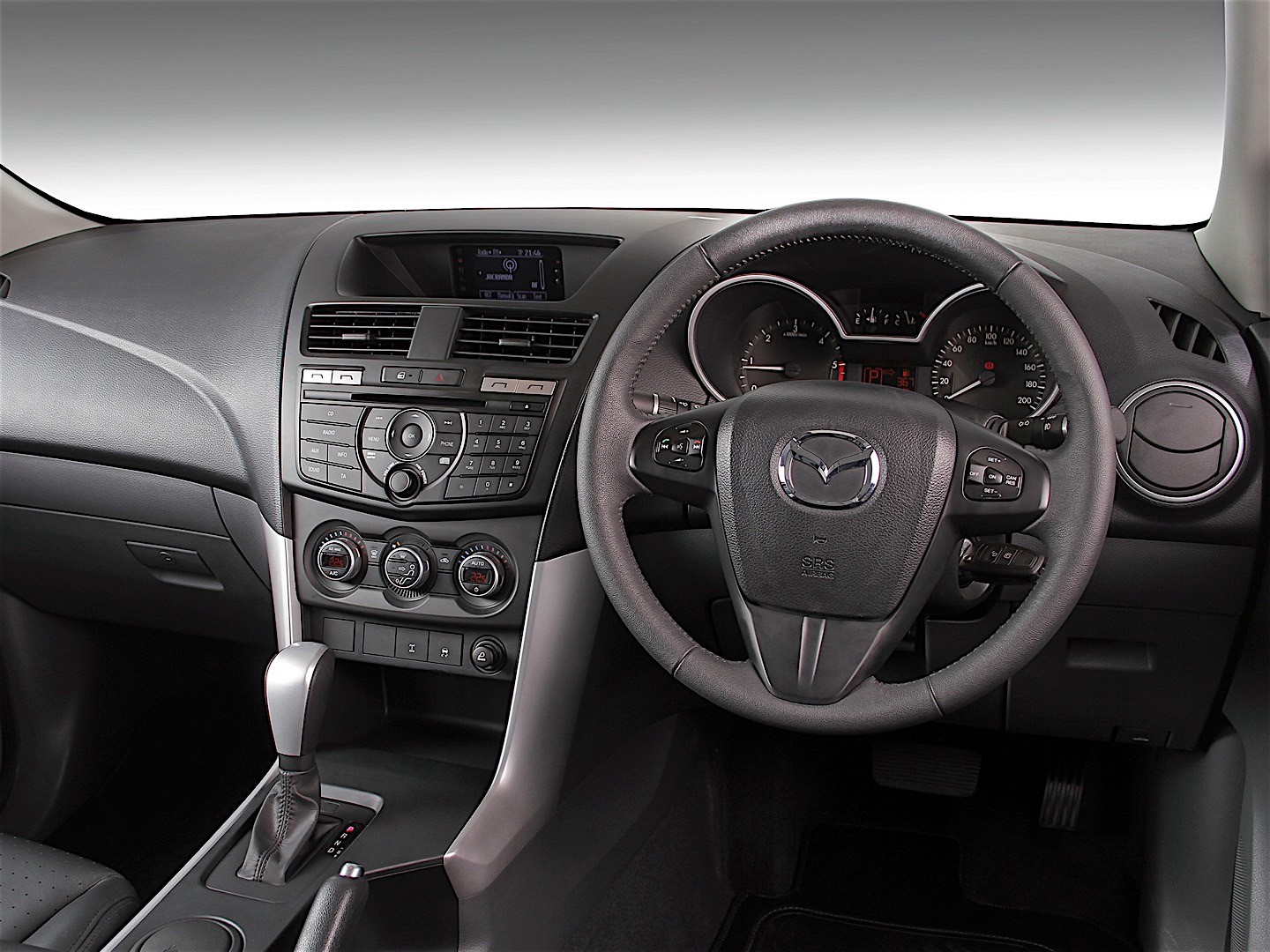 Mazda Bt-50 photo 44