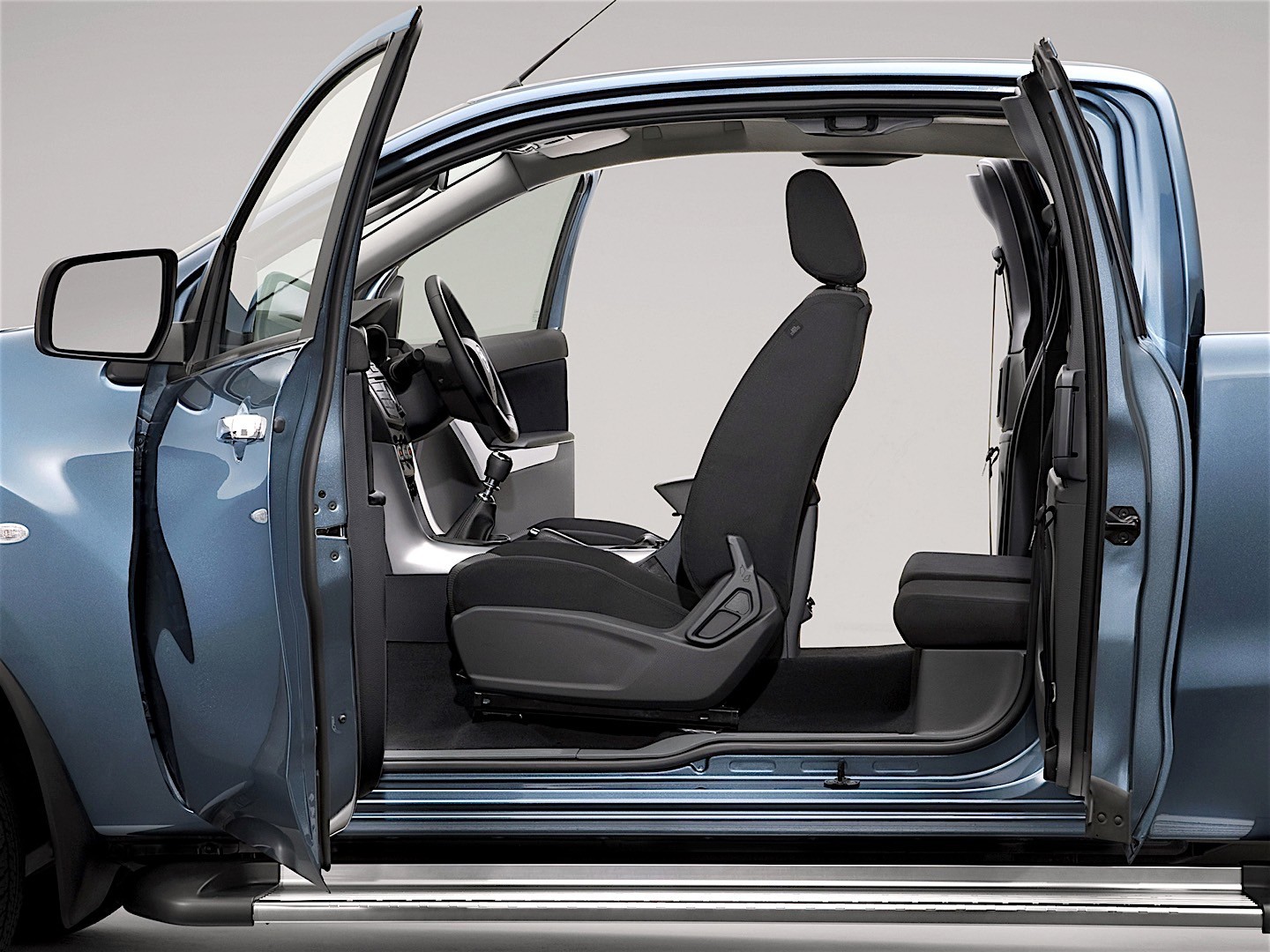 Mazda Bt-50 photo 47