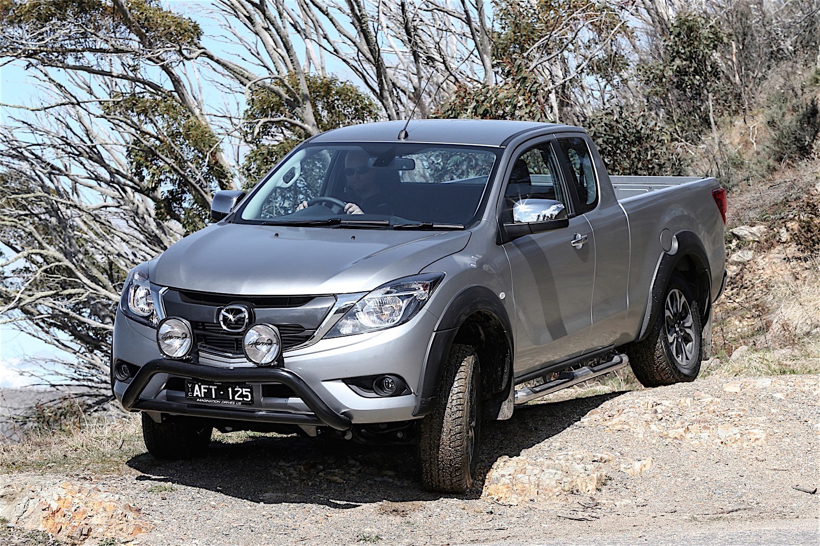 Mazda Bt-50 photo 6