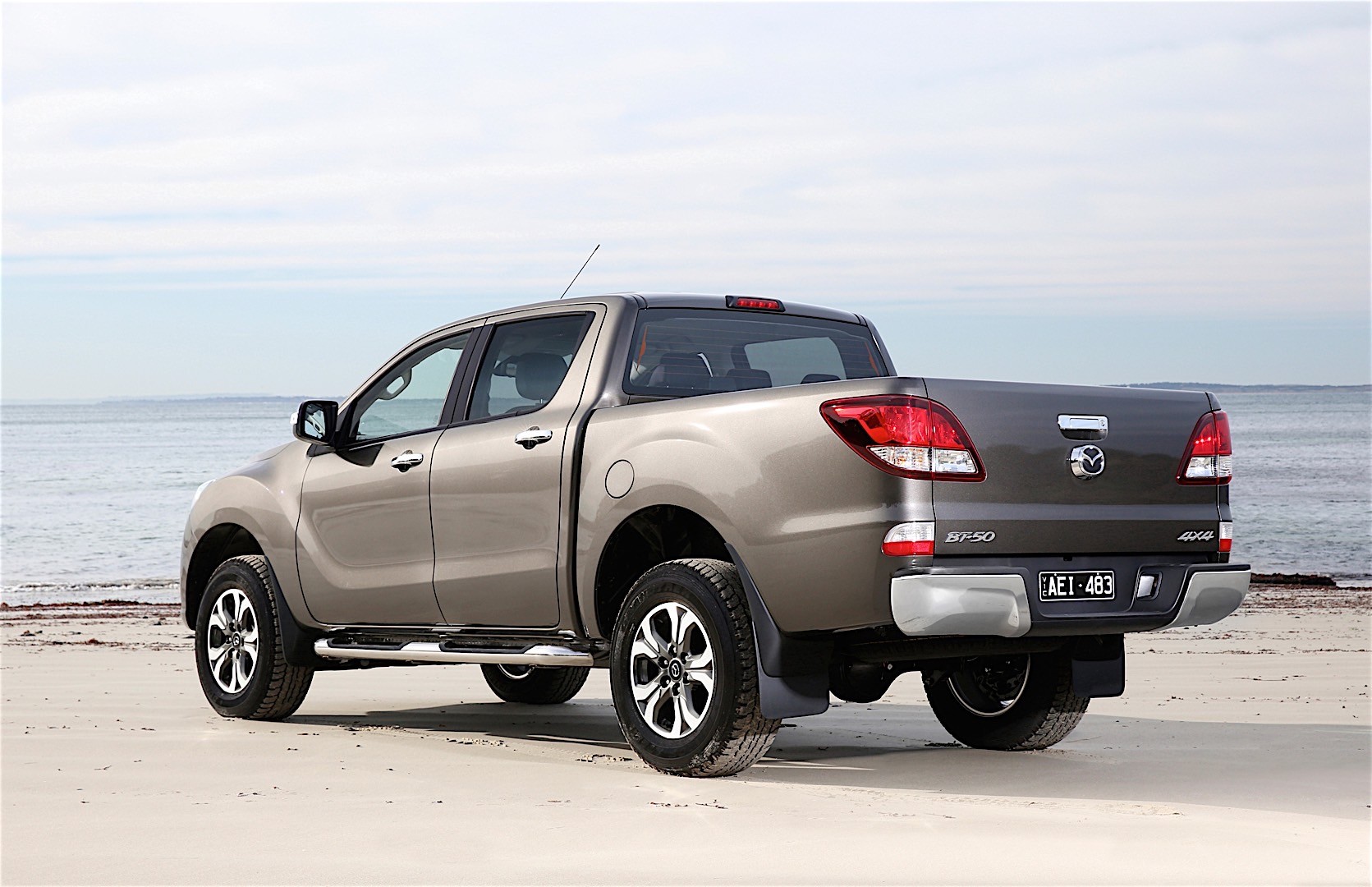 Mazda Bt-50 photo 9