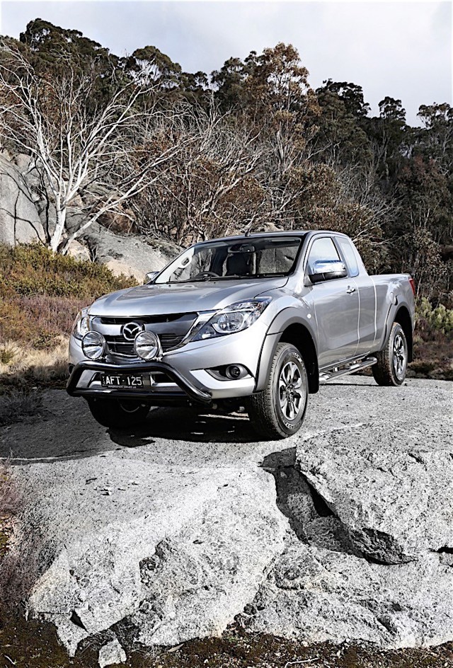Mazda Bt-50 photo 21