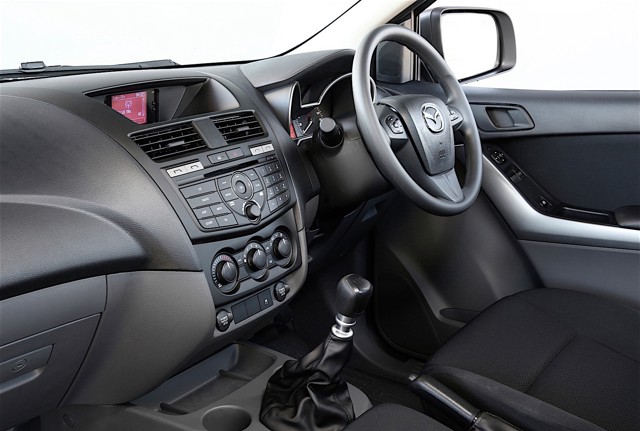 Mazda Bt-50 photo 59